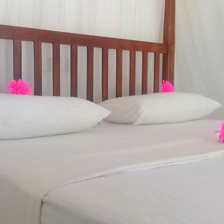 Mountain Heaven Inn Mirissa Bagian luar foto