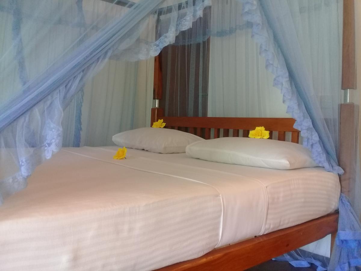 Mountain Heaven Inn Mirissa Bagian luar foto