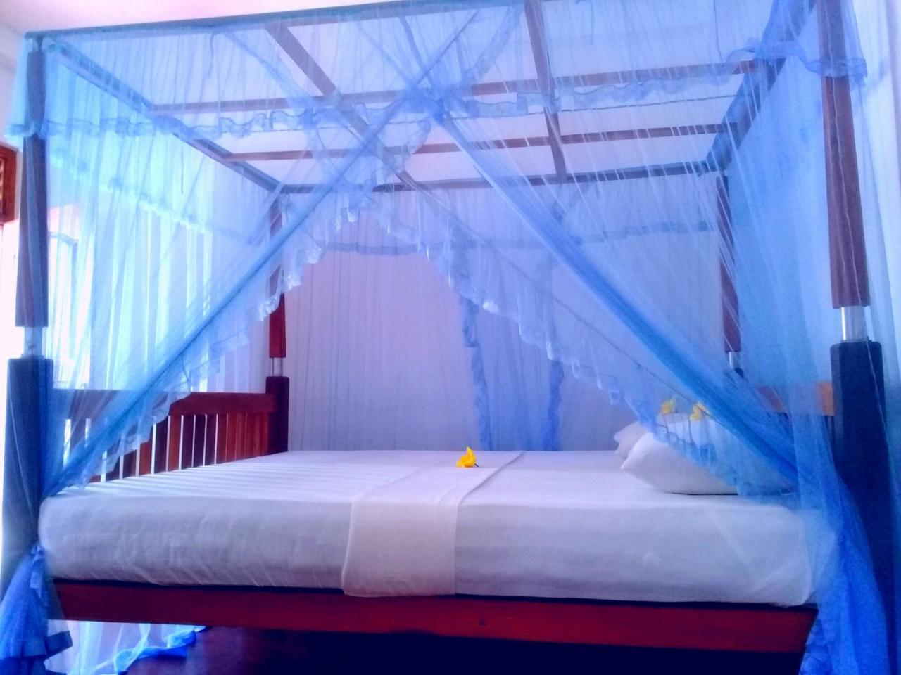 Mountain Heaven Inn Mirissa Bagian luar foto