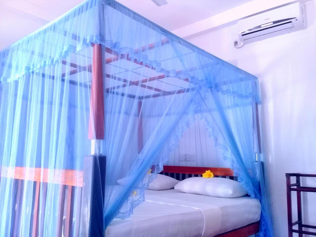 Mountain Heaven Inn Mirissa Bagian luar foto