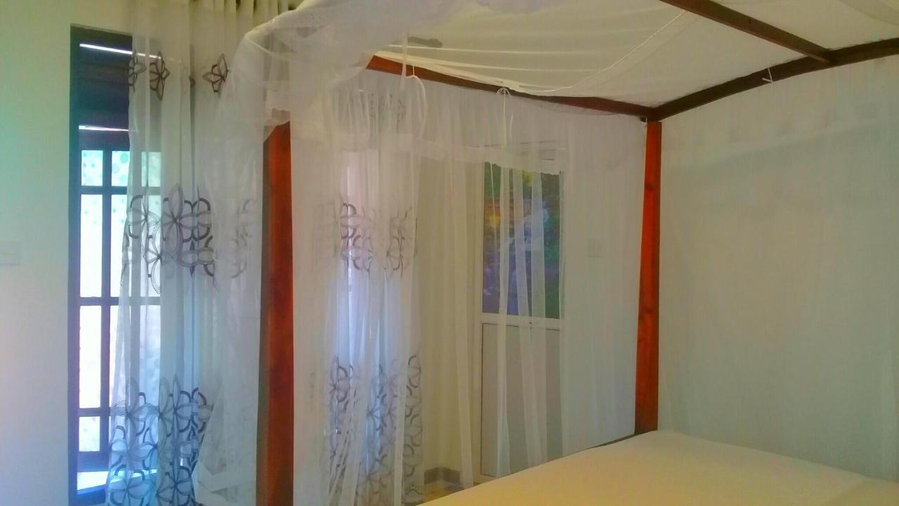 Mountain Heaven Inn Mirissa Bagian luar foto