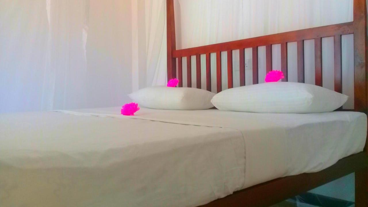 Mountain Heaven Inn Mirissa Bagian luar foto